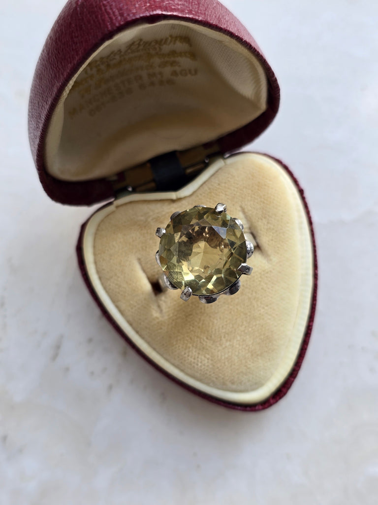 Vintage silver ring with natural citrine stone