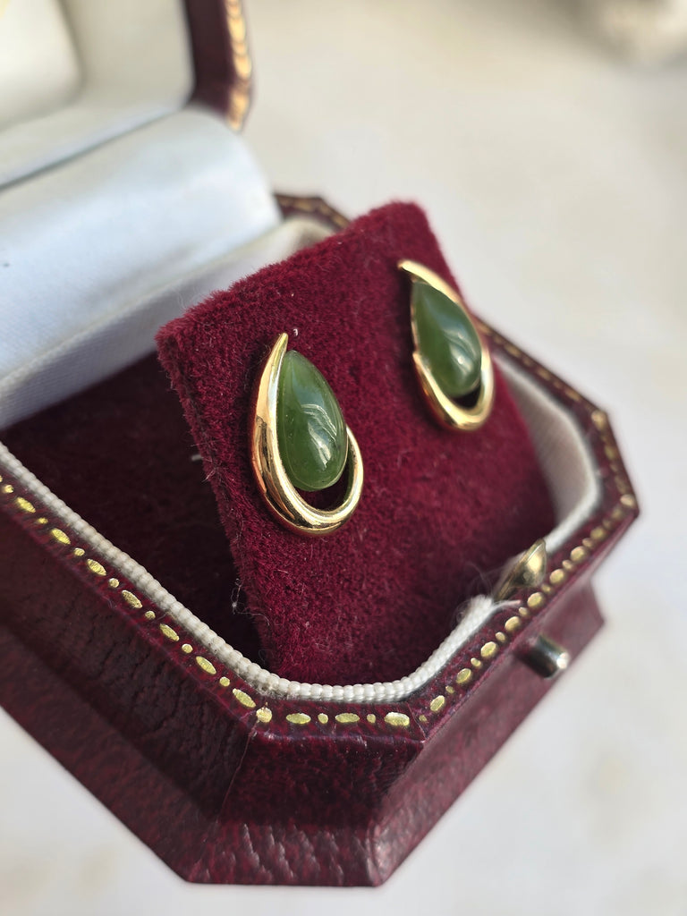 Green Jade stud earrings