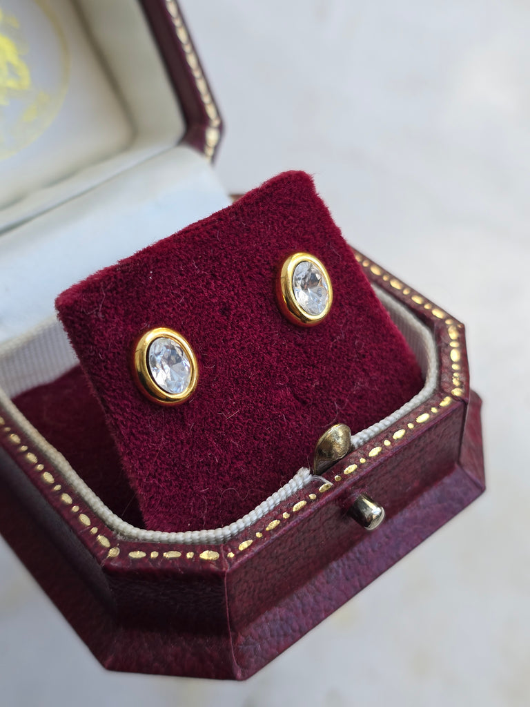 Gold tone oval stud earrings