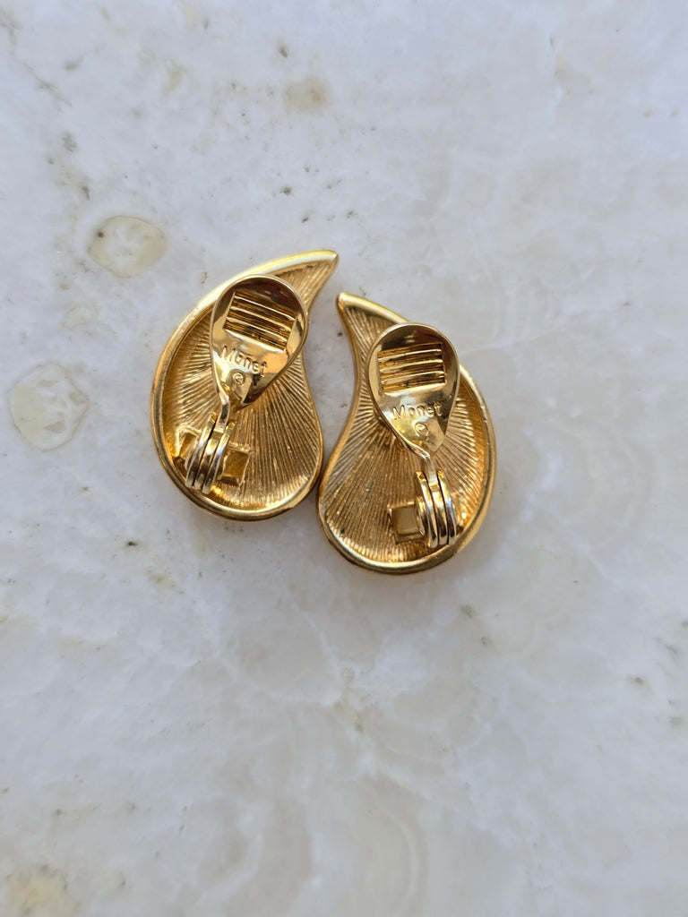 Vintage Monet clip on earrings